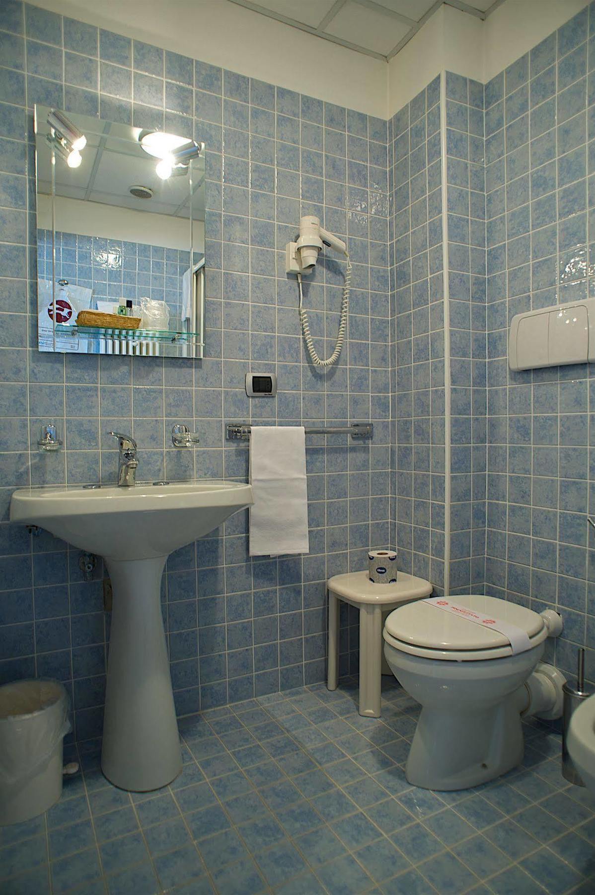 Sam Hotel Monfalcone Buitenkant foto